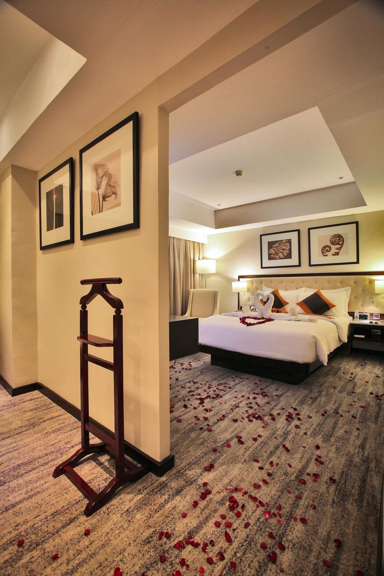 Limketkai Luxe Hotel Cagayan de Oro Buitenkant foto