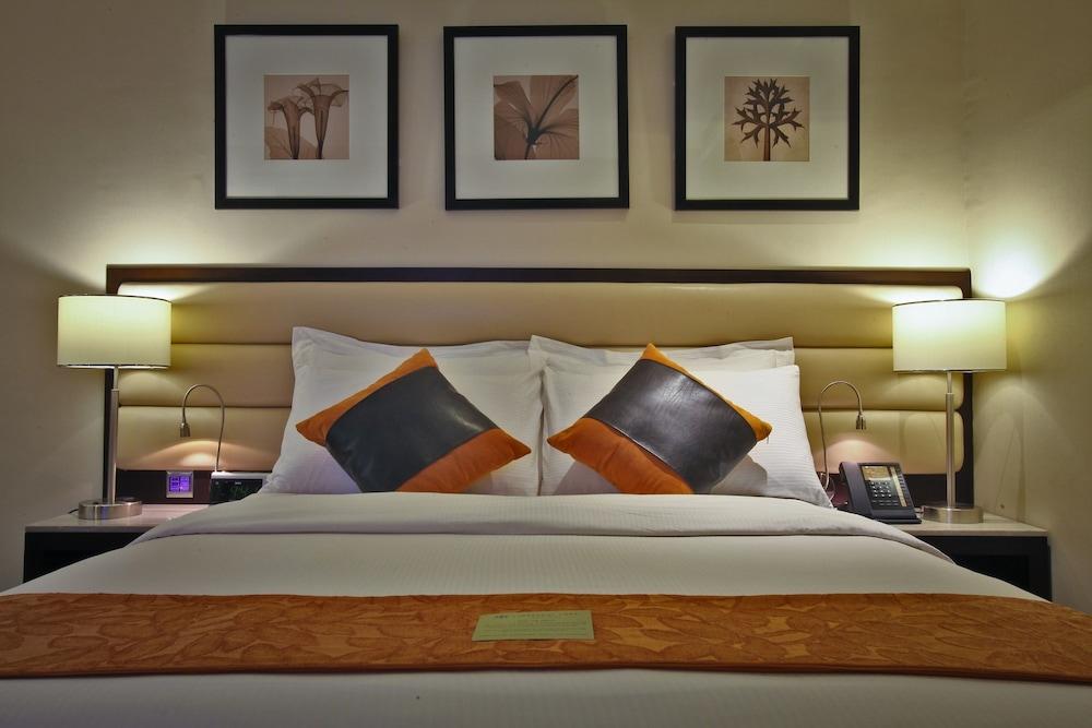 Limketkai Luxe Hotel Cagayan de Oro Buitenkant foto
