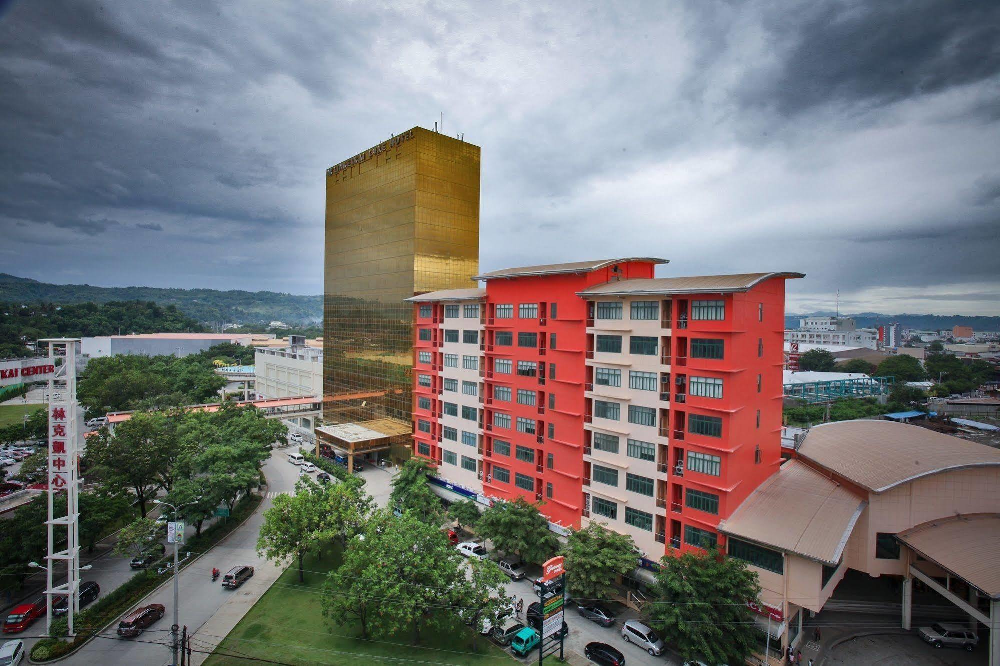 Limketkai Luxe Hotel Cagayan de Oro Buitenkant foto