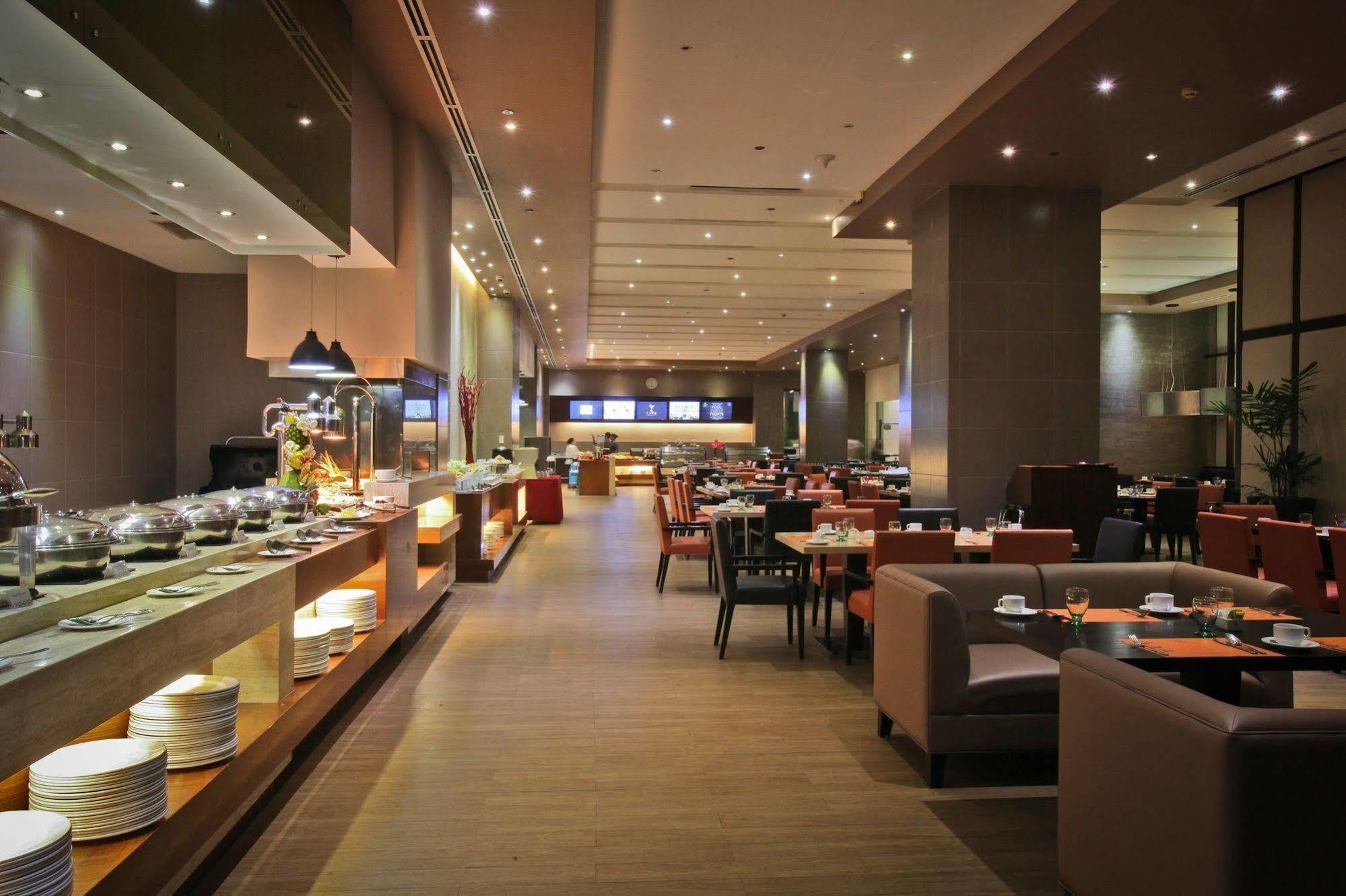 Limketkai Luxe Hotel Cagayan de Oro Buitenkant foto